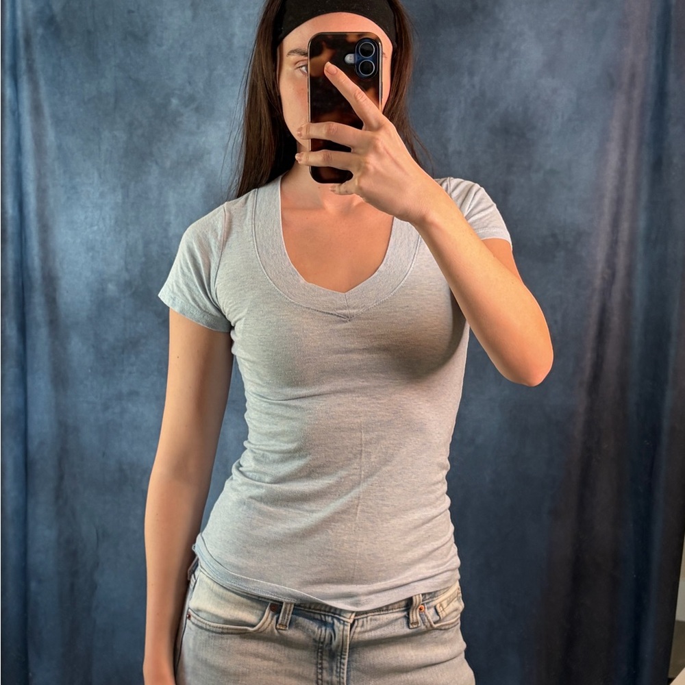 Women's Light Blue Fitted V Neck